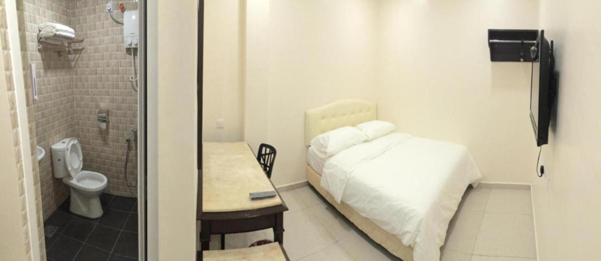 Sam Hotel Sitiawan Exterior foto